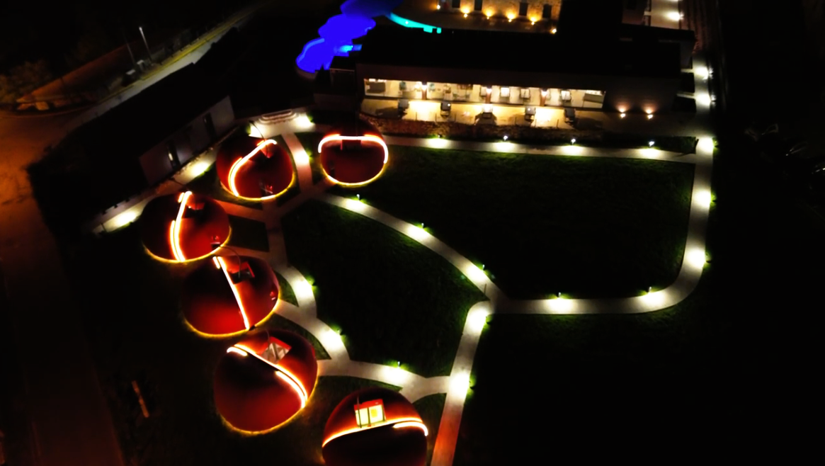 Cherry Sculpture Hotel receives international recognition